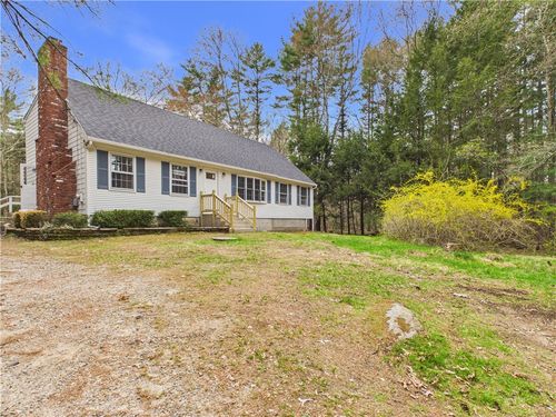 6502 Flat River Road, Coventry, RI, 02827 | Card Image
