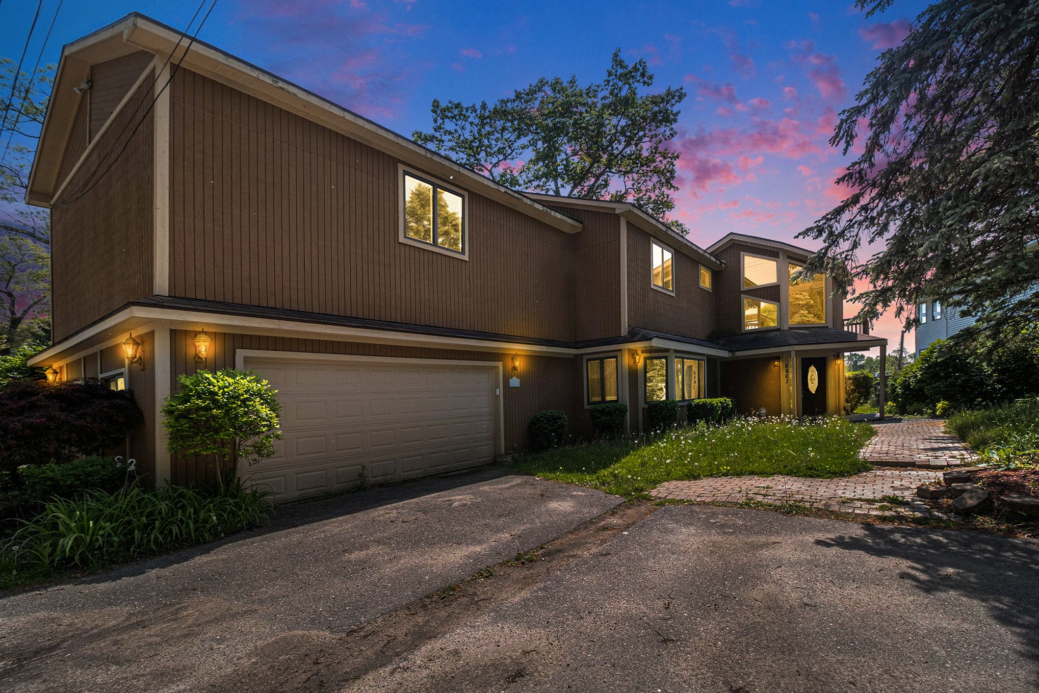 Lakeview Dr, White Lake, MI 48386