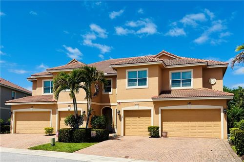 587 Sw Glen Crest Way, Stuart, FL, 34997-7253 | Card Image