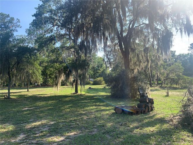 24605 Ne 177 Th Ter, House other with 3 bedrooms, 2 bathrooms and null parking in Fort Mc Coy FL | Image 64