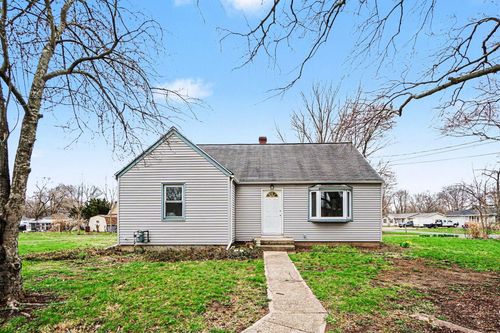 1684 Stonecrest Ave, Portage, MI, 49002-7567 | Card Image