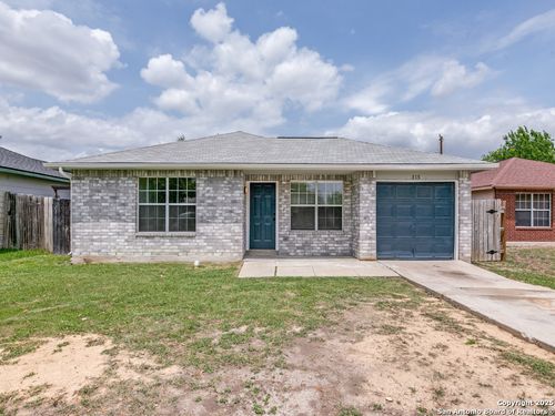 315 La Garde St, San Antonio, TX, 78223-5305 | Card Image