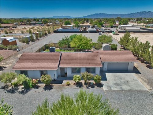 451 W Leffner Dr, Pahrump, NV, 89060-2543 | Card Image