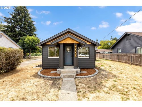 2005 E 29th St, Vancouver, WA, 98663-2907 | Card Image