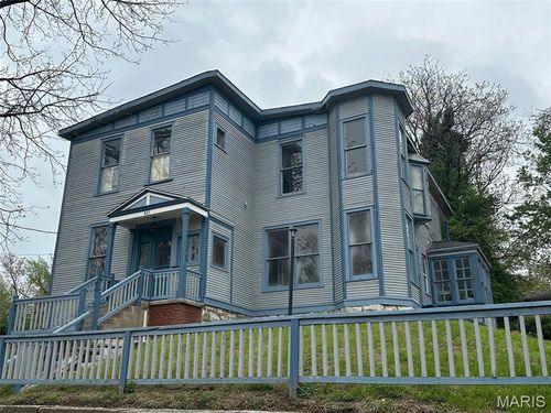 821 Alby St, Alton, IL, 62002-2568 | Card Image