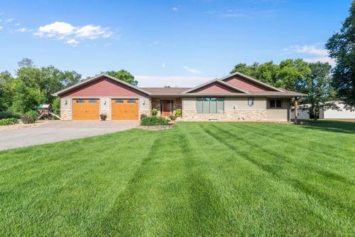 7148 County Road 42 Ne, Alexandria, MN, 56308-8019 | Card Image
