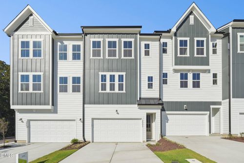 2039 Trident Maple Ln, Chapel Hill, NC, 27517-4118 | Card Image