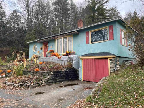 12 11th St, Berlin, NH, 03570-3850 | Card Image