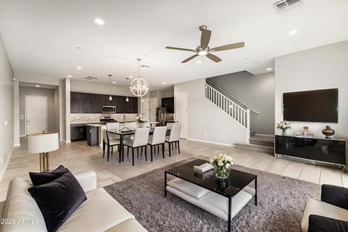 1970 W Desert Hollow Dr, Phoenix, AZ, 85085-8670 | Card Image