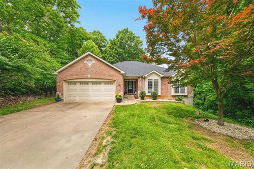 609 Hoene Ridge Estates Dr, Eureka, MO, 63025-3157 | Card Image