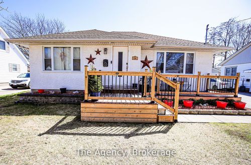 14 Heywood Ave, Saint Catharines, ON, L2M2M8 | Card Image