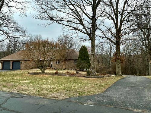 4025 Deer Ridge St, Neosho, MO, 64850-2900 | Card Image