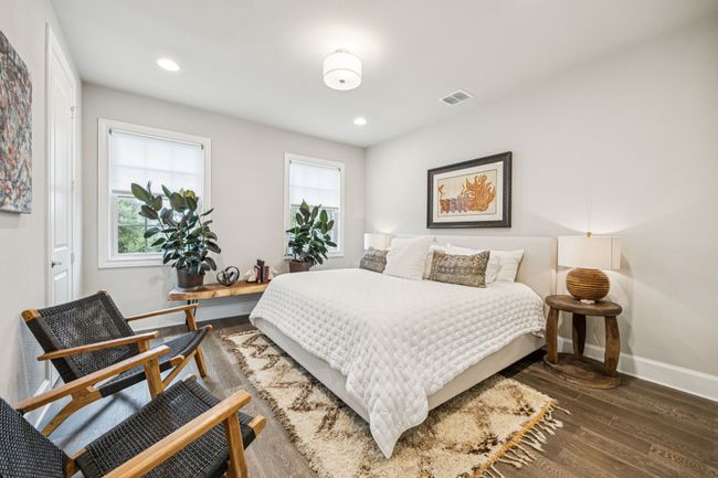 14932 Oak St, Townhouse with 3 bedrooms, 4 bathrooms and null parking in Addison TX | Image 29