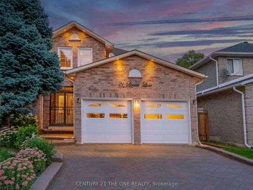 21 Larratt Lane, Richmond Hill, ON, L4C9J1 | Card Image