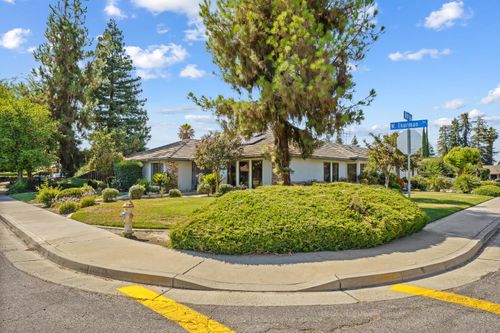22346 W Thurman Ave, Porterville, CA, 93257-2536 | Card Image