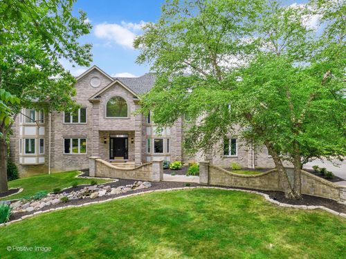 1 Seneca Ave W, Hawthorn Woods, IL, 60047-1918 | Card Image