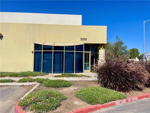 2325 A St, Santa Maria, CA, 93455-1072 | Card Image