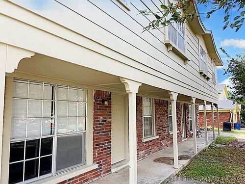 9914 E 22nd Pl, Tulsa, OK, 74129-4428 | Card Image
