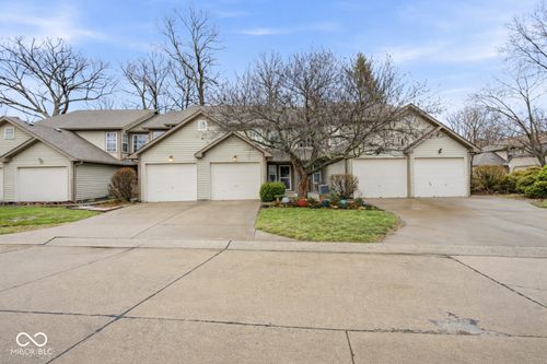 11524 Hidden Bay, Indianapolis, IN, 46236-8538 | Card Image