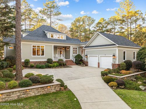 10 Wee Burn Ln, Pinehurst, NC, 28374-8721 | Card Image