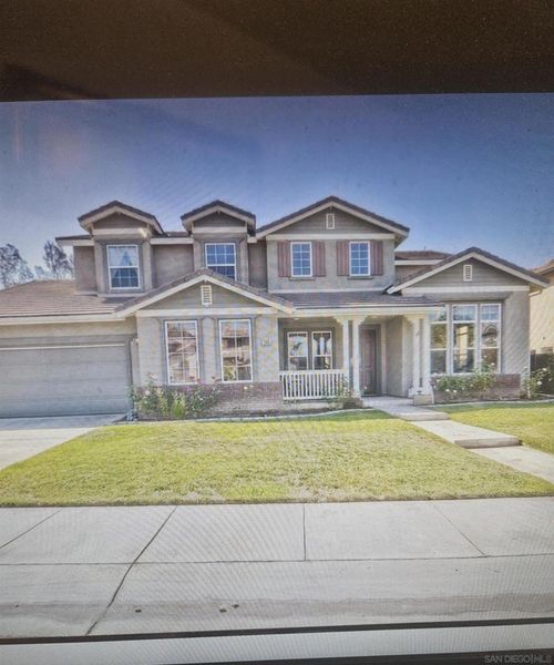 2348 Douglaston, Escondido, CA, 92026 | Card Image
