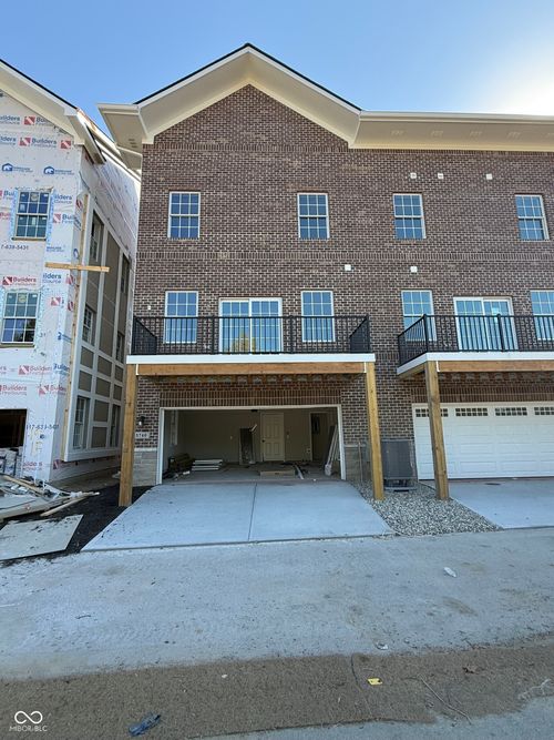 5740 Birtz Rd, Indianapolis, IN, 46216-2043 | Card Image