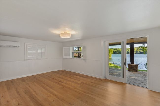 Terrace level patio | Image 31