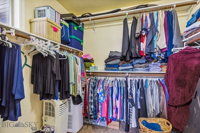 Master closet | Image 42