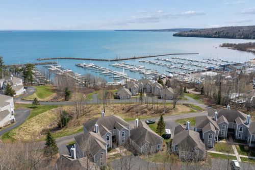 801-34590 Bay View Rd, Bayfield, WI, 54814-4967 | Card Image