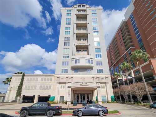 800-2520 Robinhood St, Houston, TX, 77005-2555 | Card Image