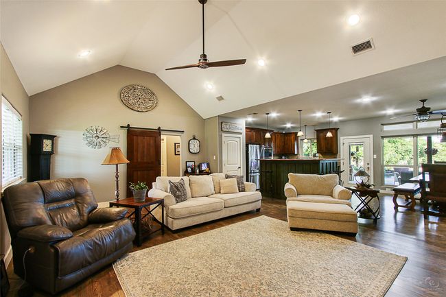 140 Stark Ln, House other with 3 bedrooms, 3 bathrooms and null parking in Sherman TX | Image 8