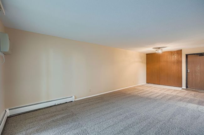 1887 silver bell rd 103 - Web Quality - 004 - 04 Living Room.jpg | Image 7