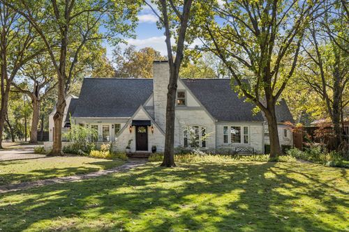 8184 Santa Clara Dr, Dallas, TX, 75218-4446 | Card Image