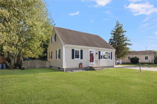 45 Canario Dr, Warren, RI, 02885-4210 | Card Image
