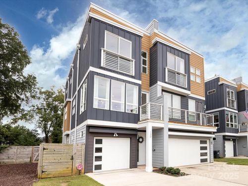 139 S Bruns Ave, Charlotte, NC, 28208-4345 | Card Image