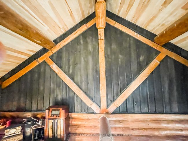 505540 Airport Rd, House other with 2 bedrooms, 1 bathrooms and 8 parking in Cobalt ON | Image 25