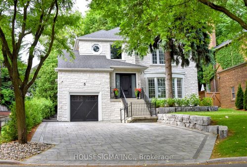 5 Ridge Hill Dr, Toronto, ON, M6C2J2 | Card Image