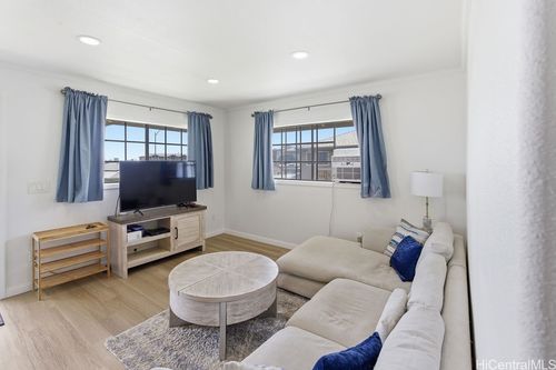 12f-91-1040 Kaiau Ave, Kapolei, HI, 96707-2918 | Card Image