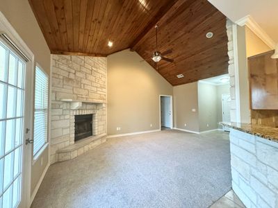 10 Tracie Trl, Home with 3 bedrooms, 2 bathrooms and 2 parking in San Angelo TX | Image 2