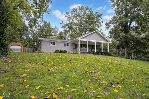 19514 E Lake Site Dr, Hope, IN, 47246-9460 | Card Image