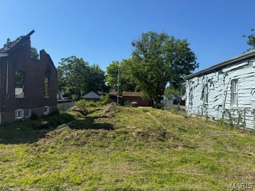 6820 Magnolia Ave, Saint Louis, MO, 63143-2612 | Card Image