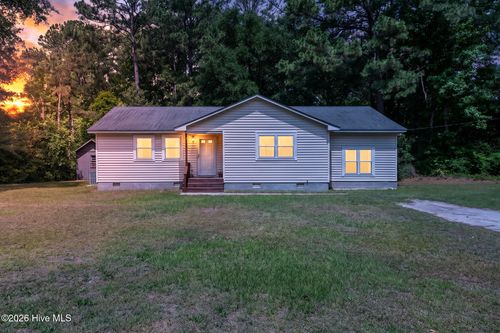 2013 Ridge Road, New Bern, NC, 28560 | Card Image