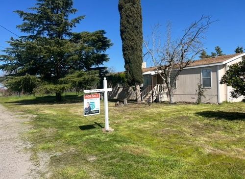 10283 Wooley Rd, Live Oak, CA, 95953-9701 | Card Image