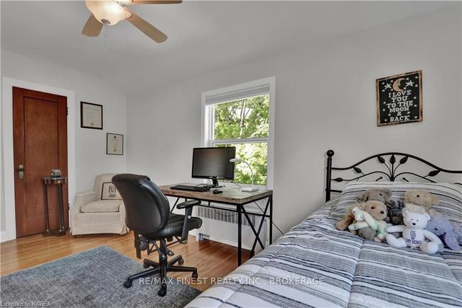 137 Hillendale Ave, House other with 3 bedrooms, 2 bathrooms and 5 parking in Kingston ON | Image 22