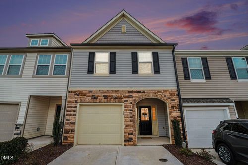 18 Clear Bead Ct, Clayton, NC, 27527-8649 | Card Image