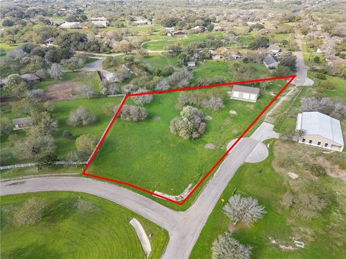 5581 River Trail Dr, Robstown, TX, 78380-5857 | Card Image