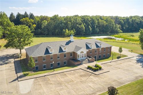 1920 Georgetown Rd, Hudson, OH, 44236-4195 | Card Image