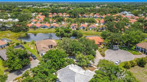 1216 Whitney Dr, VENICE, FL, 34292-3136 | Card Image