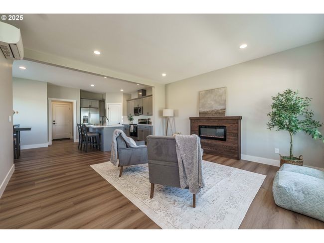 9 - 4007 Sw Myrtle Aly, House attached with 3 bedrooms, 3 bathrooms and 1 parking in Gresham OR | Image 5