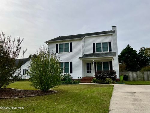 626 Winterfield Dr, Winterville, NC, 28590-8483 | Card Image